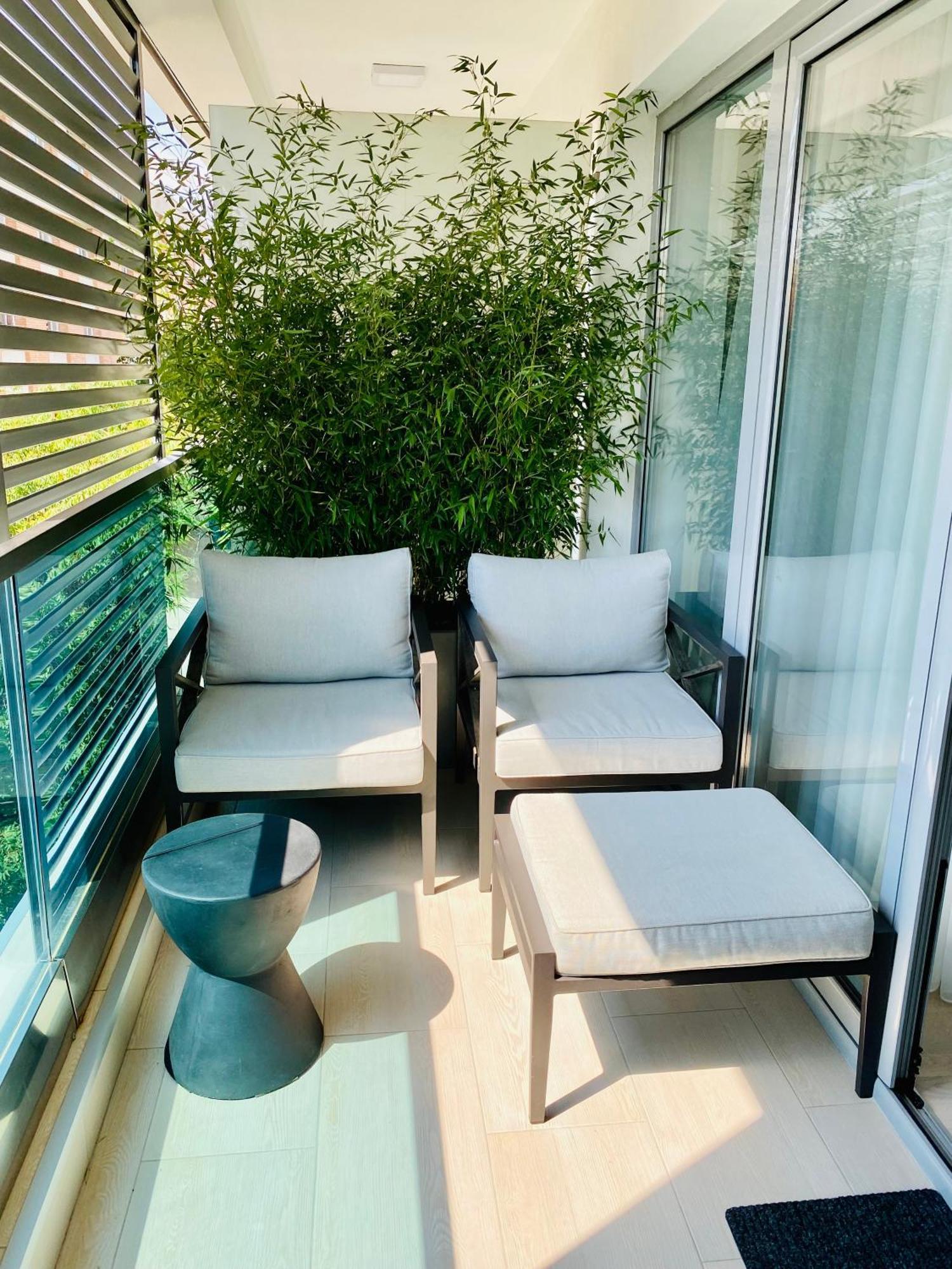 Urbanstay Suites - Prime Location Designer Suite Bukares Bagian luar foto