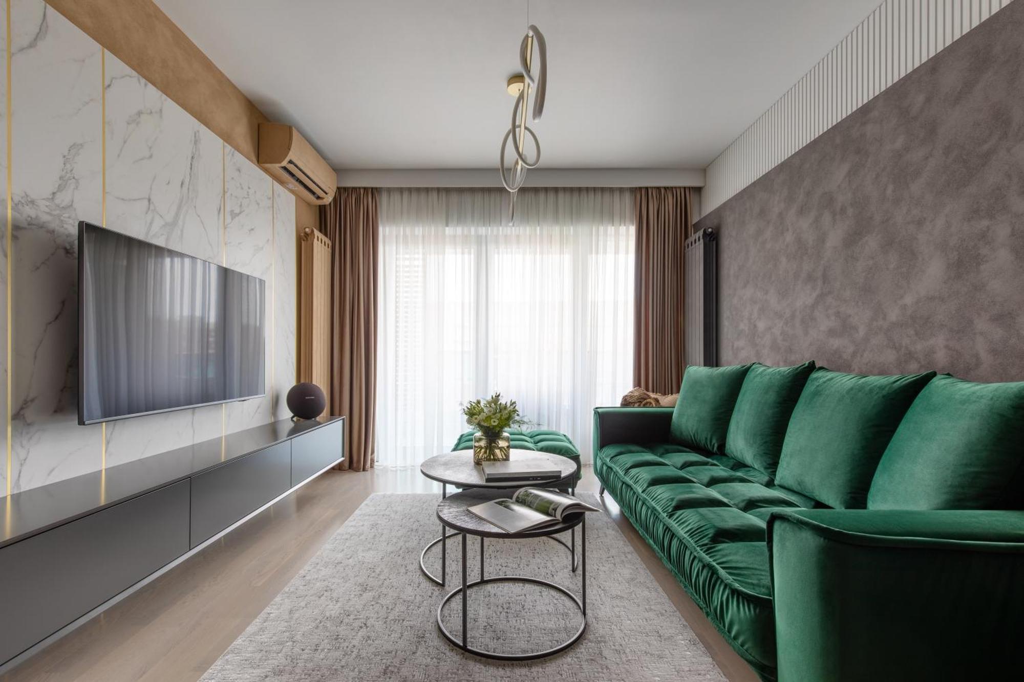 Urbanstay Suites - Prime Location Designer Suite Bukares Bagian luar foto