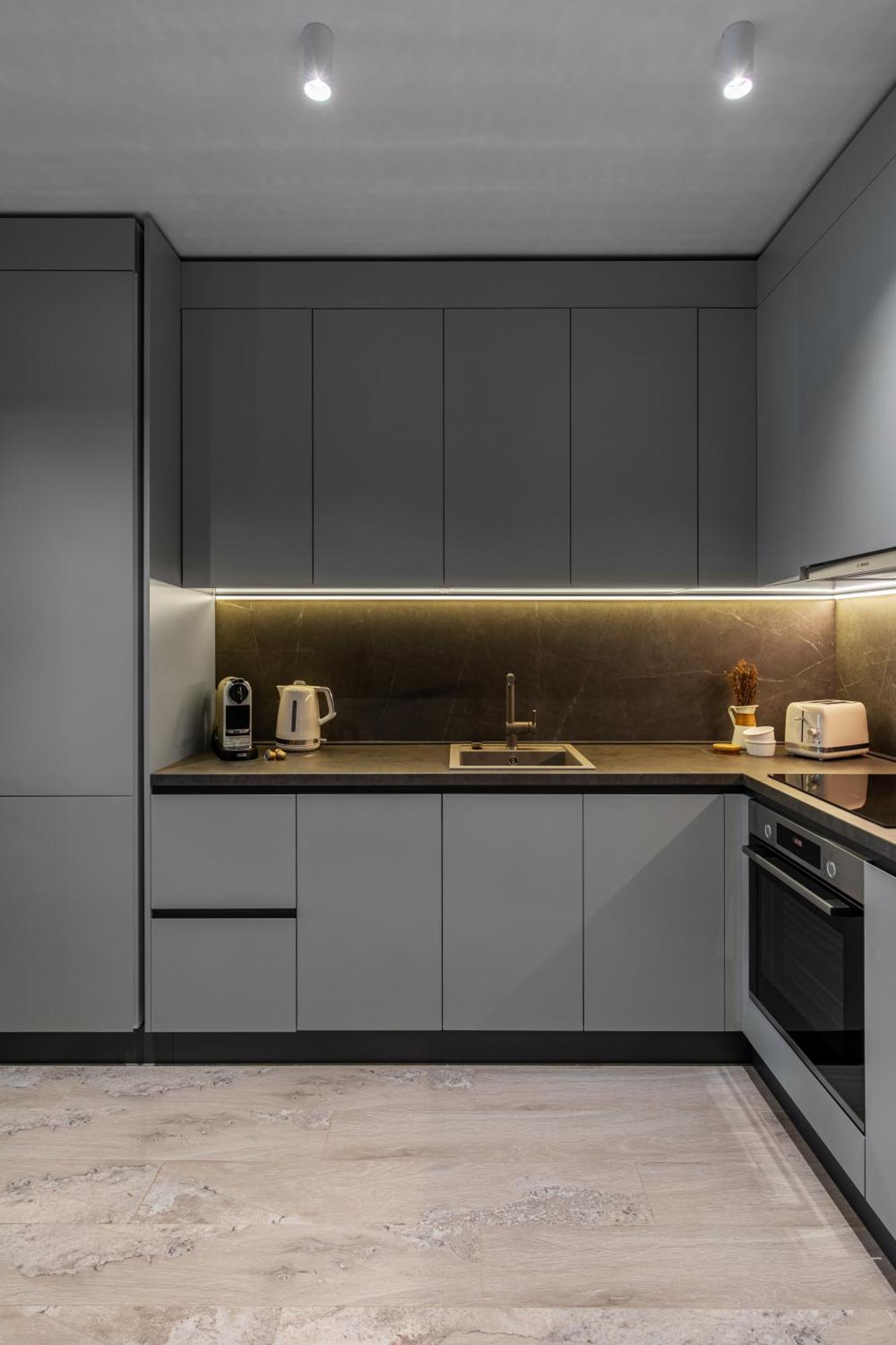 Urbanstay Suites - Prime Location Designer Suite Bukares Bagian luar foto